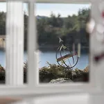 Waterfront W/boat&kayaks. 15min From Bergen Foldnes