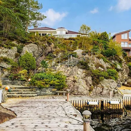 Waterfront W/boat&kayaks. 15min From Bergen * Foldnes