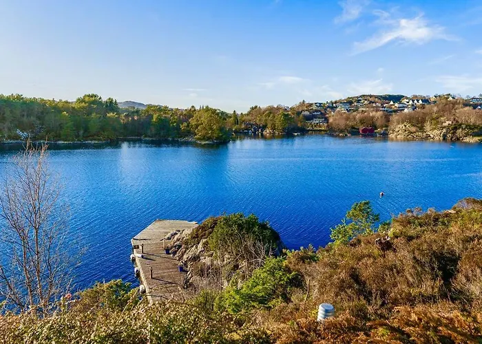 Waterfront W/boat&kayaks. 15min From Bergen * Foldnes