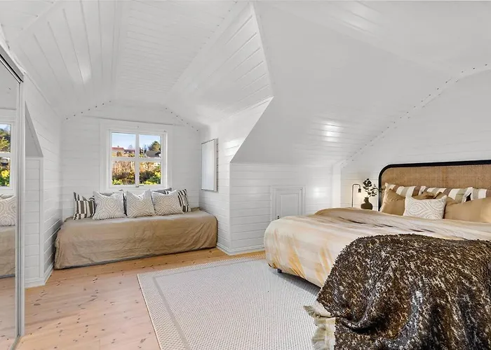 Waterfront W/boat&kayaks. 15min From Bergen Foldnes