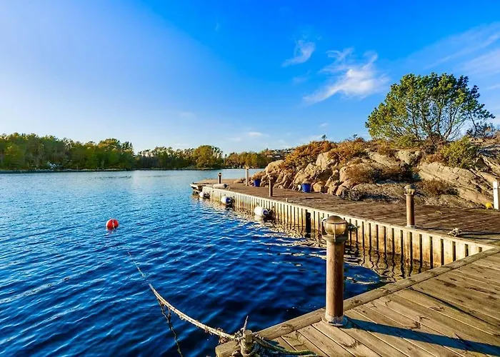 Waterfront W/boat&kayaks. 15min From Bergen * Foldnes