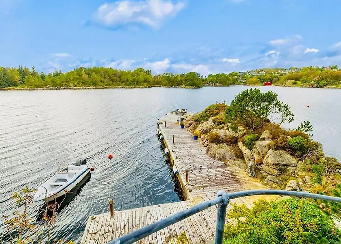 Waterfront W/boat&kayaks. 15min From Bergen Foldnes