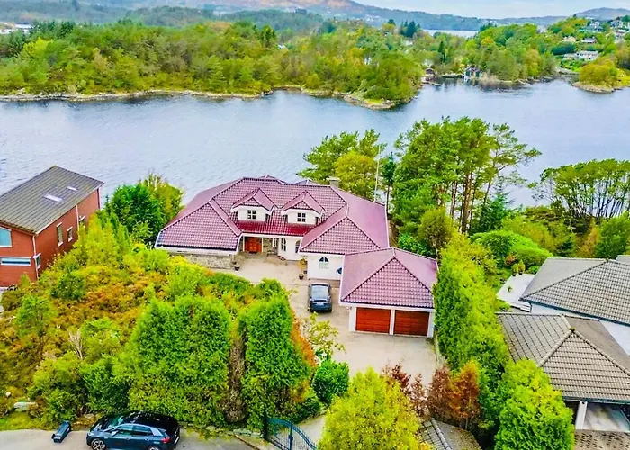 Villa Waterfront W/boat&kayaks. 15min From Bergen